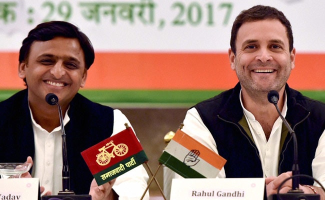 Akhilesh Yadav's 'Elephant' Jibe At Mayawati Has Twitter Fuming