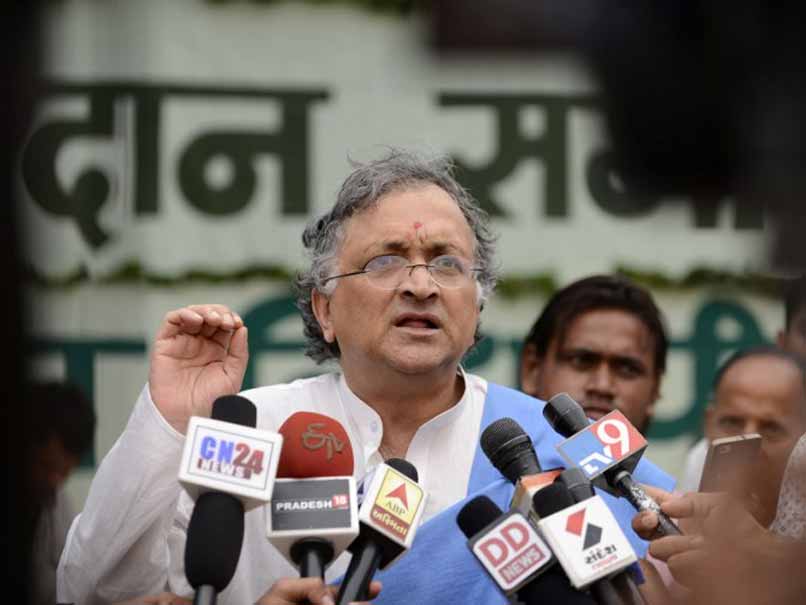 "Authoritarianism", Says Historian Ramachandra Guha As Article 370 Ends