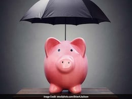 रिटायरमेंट : इन योजनाओं को समझें, फैसला लें और निवेश करें क्योंकि उम्र बीतते देर नहीं लगती.... रिटायरमेंट : इन योजनाओं को समझें, फैसला लें और निवेश करें क्योंकि उम्र बीतते देर नहीं लगती....