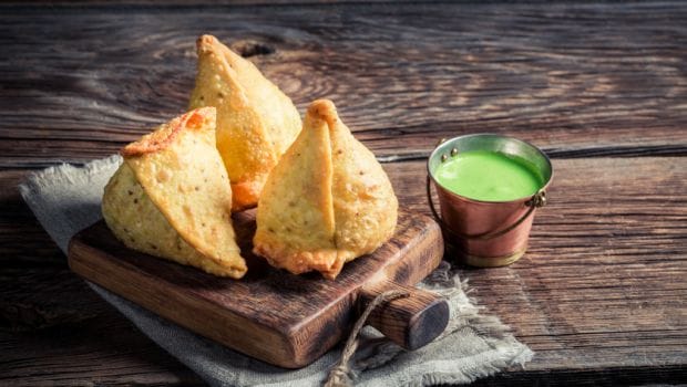 Shinghara Versus Samosa: 5 Ways the Bengali Snack is Different from the  North Indian Samosa - NDTV Food