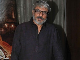 Sanjay Leela Bhansali Attacked On <I>Padmavati</i> Sets. 'Enraged And Horrified,' Tweet Celebs Sanjay Leela Bhansali Attacked On <I>Padmavati</i> Sets. 'Enraged And Horrified,' Tweet Celebs