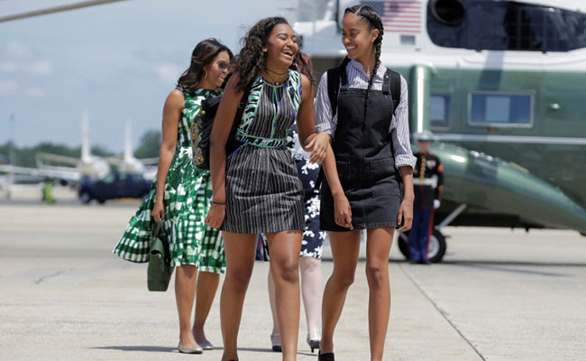 Bush Twins Write Heartfelt Letter To Obama Sisters