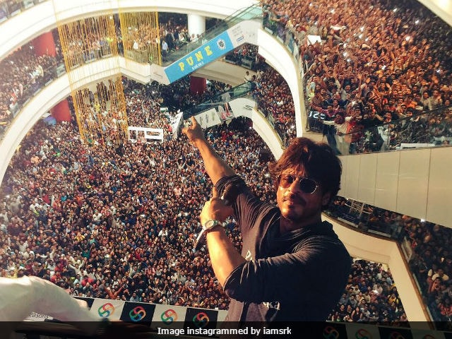 Shah Rukh Khan 'Not Keen On Joining Politics.' Here's Why