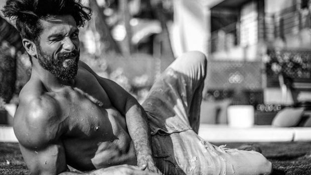 Shahid Kapoor's Diet and Fitness Routine: The Secret Behind the 'Rangoon' Star's Lean Look