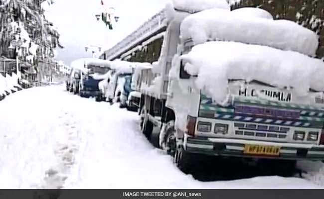 Heavy Snowfall In Shimla, Manali Hampers Traffic, Electricity Lines Snapped