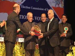 चुनाव आयोग के सलाहकार मेंदीरत्ता को लाइफ टाइम अचीवमेंट अवार्ड चुनाव आयोग के सलाहकार मेंदीरत्ता को लाइफ टाइम अचीवमेंट अवार्ड