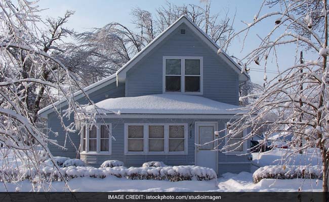 Wall Street, America's New Landlord, Leaves Tenants In The Cold