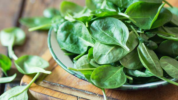 Winter Greens: How to Buy, Store and Cook With a Variety of Saag This Season