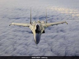 US Intercepts And Diverts 4 Russian Fighter Jets Near Alaska US Intercepts And Diverts 4 Russian Fighter Jets Near Alaska
