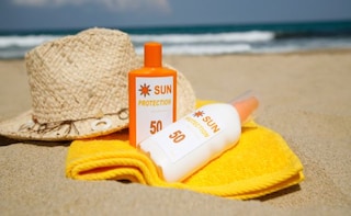American Academy of Dermatology Shares 13 Important Facts about Sunscreen Application