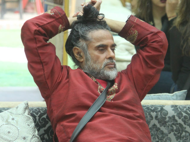 <i>Bigg Boss 10</i>: Swami Om Reportedly Thrown Out Of The Show