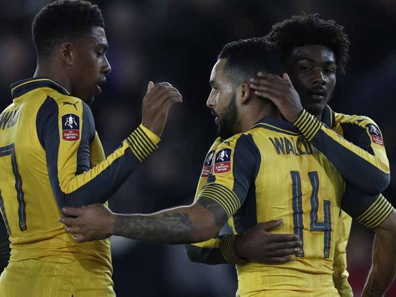 Theo Walcott's Hat-Trick Powers Arsenal Past Southampton in FA Cup