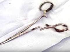 Scissors Pulled From Man's Stomach 18 Years After Surgery