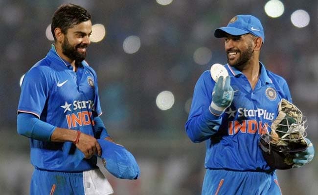 INDvsENG : विराट कोहली को 'पहली' वनडे सीरीज जीतने पर एमएस धोनी ने दिया खास 'गिफ्ट', कोहली हुए भावुक...
