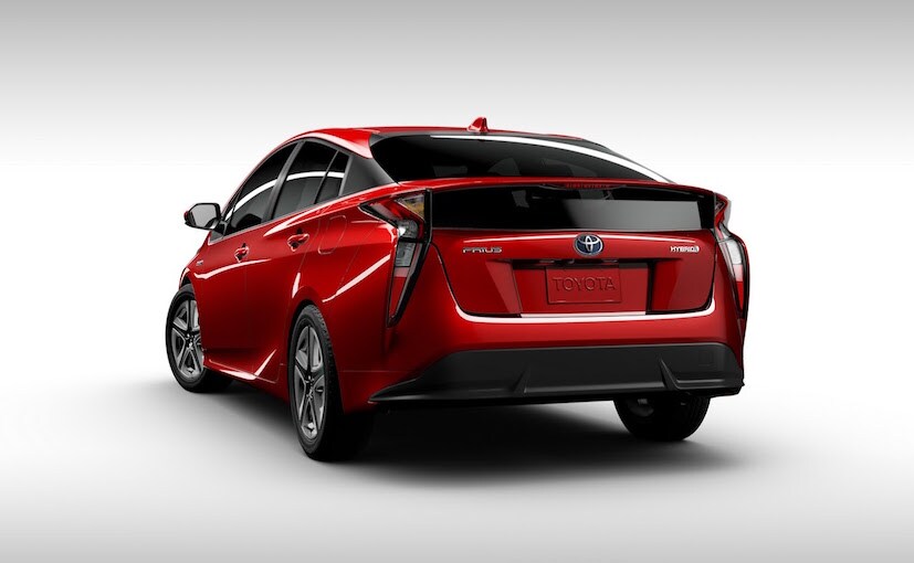 2017 toyota prius hybrid rear