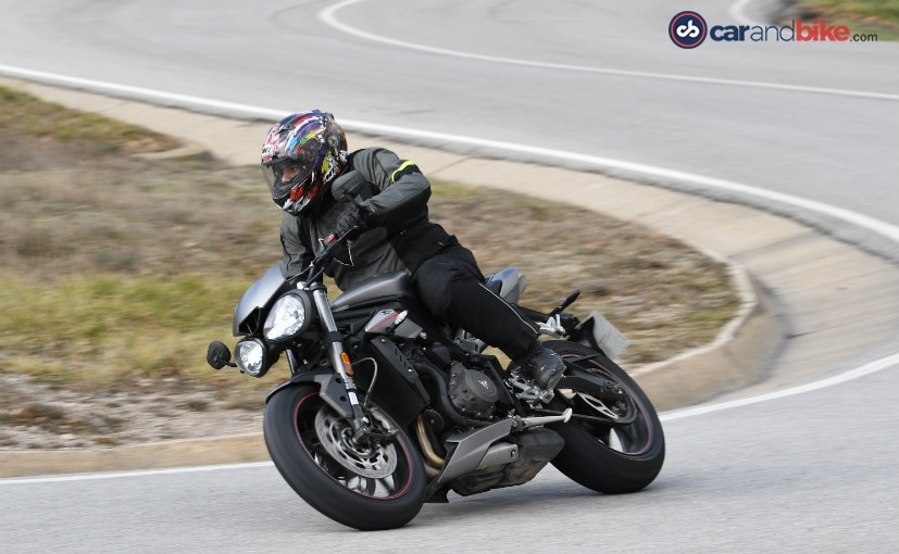 2017 triumph street triple rs review