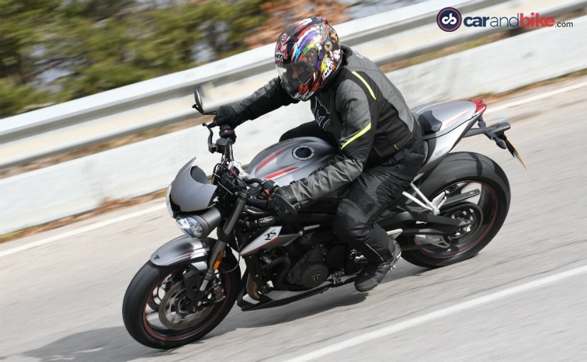 2017 triumph street triple rs review