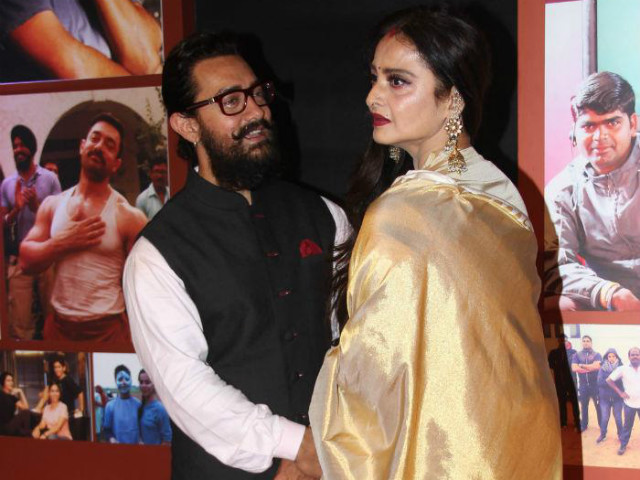 Rekha Wrote Aamir Khan A Letter About <I>Dangal</i> And Made Him Cry