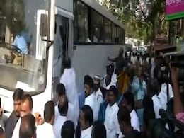 Mystery Of The Missing MLAs In Tamil Nadu - And How One Made A Run For It Mystery Of The Missing MLAs In Tamil Nadu - And How One Made A Run For It