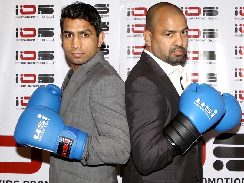 Akhil Kumar, Jitender Kumar Set To Make Pro Boxing Debut In April
