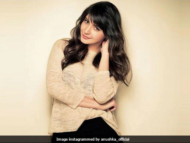 <i>Phillauri</i>: Anushka Sharma Unveils Film's Logo