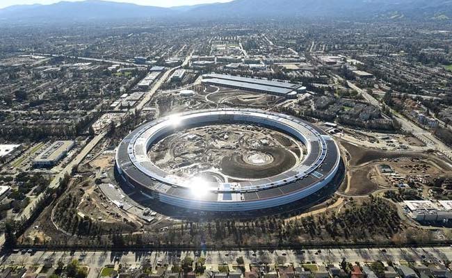 Employees Crashed Into Apple's New Headquarters' Glass Walls