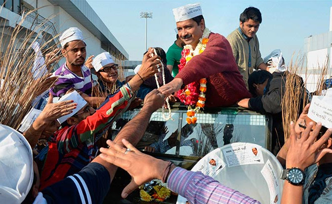Kejriwal Must Apologise To Volunteers, Lose Ego