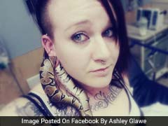 US Teen's Pet Snake Gets Stuck In Her Earlobe