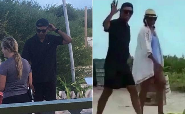 Barack Obama's Backwards Cap In Holiday Pics Is Making Twitter Flip Out