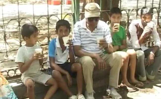 People In Bengaluru Relive The Cool Past As Temperature Soars
