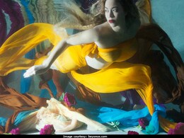 Thank You Beyonce, For This Ethereal Underwater Photoshoot Thank You Beyonce, For This Ethereal Underwater Photoshoot
