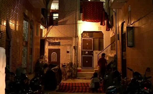 Left Alone For Minutes, 3-Year-Old Twins In Delhi's Rohini Climb Into Washing Machine, Die
