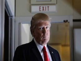 White House Tries To Insulate Donald Trump From Russia Scandal White House Tries To Insulate Donald Trump From Russia Scandal