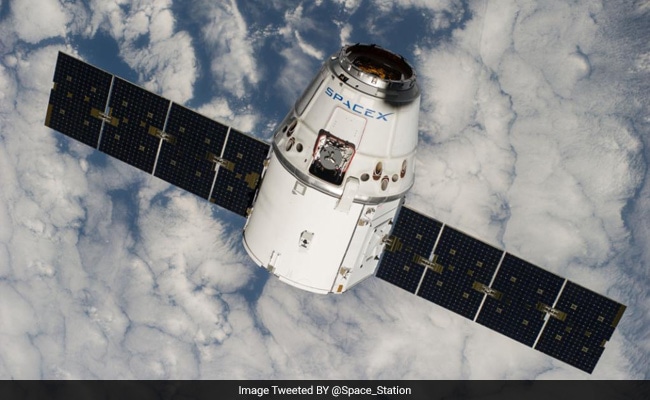 SpaceX Cargo Ship Aborts Rendezvous With Space Station