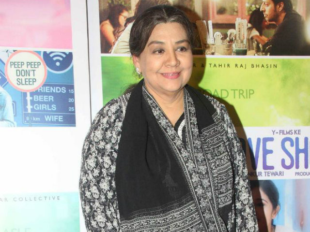 Farida Jalal Is Not Dead, Internet. 'Stop Spreading Fake News' Please