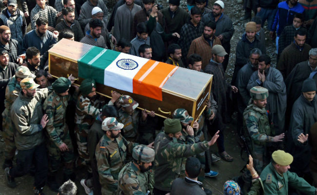 An Army Jawan Gets a Hero's Welcome In Kashmir, And A Tearful Goodbye