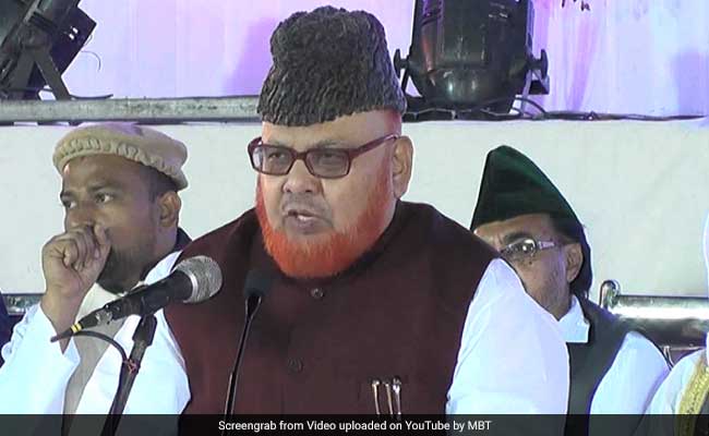 Amid Outrage, Mamata Banerjee Asks 'Fatwa' Cleric To Take Off <i>Lal Batti</i>