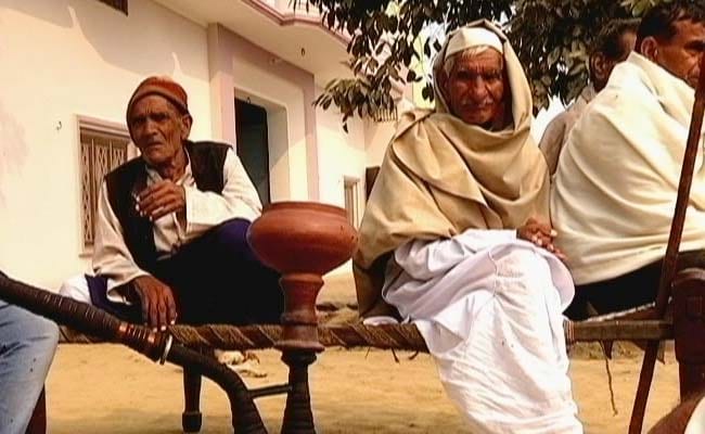 यूपी चुनाव 2017 : पश्चिमी यूपी में जाट बीजेपी से नाराज़ हैं लेकिन इसके बावजूद... यूपी चुनाव 2017 : पश्चिमी यूपी में जाट बीजेपी से नाराज़ हैं लेकिन इसके बावजूद...