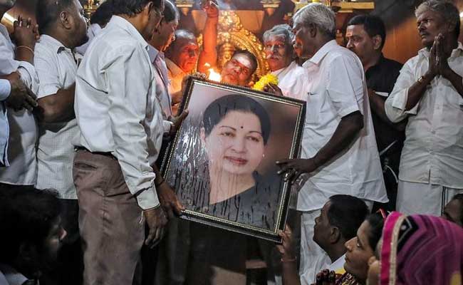 Jayalalithaa Died A Day Before Announcement, Claims Sasikala's Brother, Apollo Denies