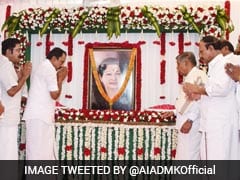 Jayalalithaa Was Convicted, Remove Portraits From Government Offices: DMK