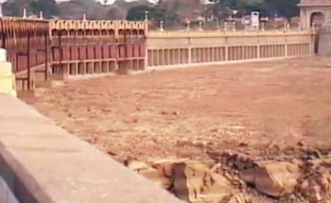 Dam In Distress: Karnataka Minister Says Could Ration Water