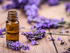 8 Incredible Lavender Oil Benefits for Your Body, Mind and Soul
