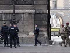 Paris Tourism Hit Again By Paris Louvre Attack