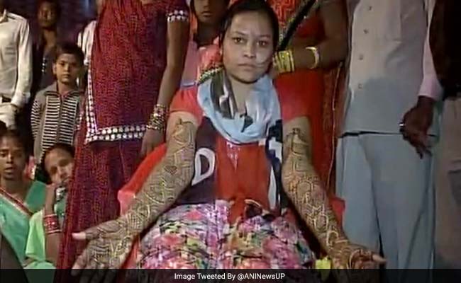 Band, <i>Baaja</i>, Ballot: Lucknow Bride Delays <i>Bidaai</i> To Vote In State Polls