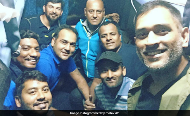 शाहरुख खान के बाद एक और 'स्टार' ने की ट्रेन की सवारी