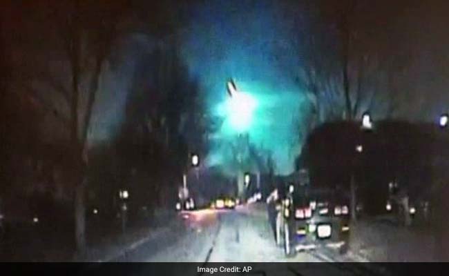 Meteor Over Lake Michigan Lights Up Sky In Several States