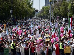 Thousands Of Mexicans Protest Against Donald Trump Thousands Of Mexicans Protest Against Donald Trump
