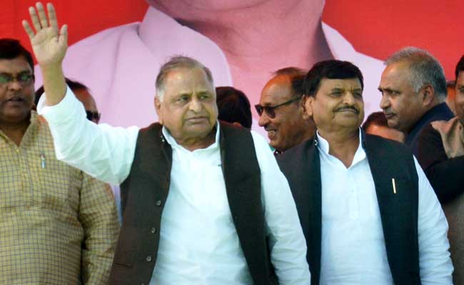 mulayam singh yadav shivpal yadav pti