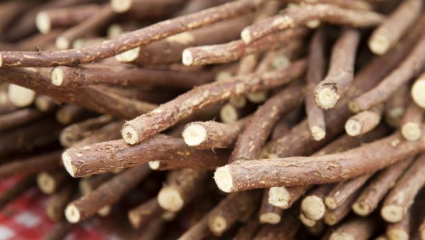 Benefits Of Mulethi: Health Benefits Of Mulethi (Liquorice Root) For Arthritis, Digestions And Cough