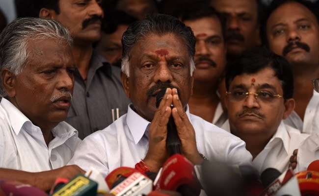 OPS Dissolves "Fake AIADMK General Council" That Expelled Him Last Year